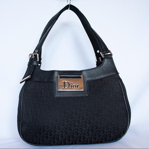 Don’t buy. - Picture 2 of 16